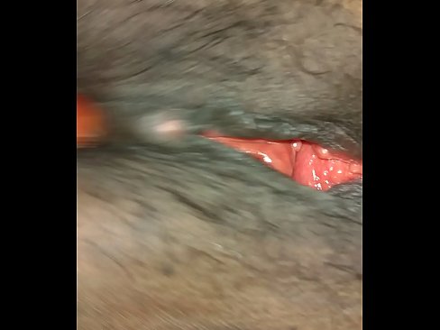 ❤️ Roztiahnite moju tučnú kundičku, aby striekla ❤️ Porno video na nás