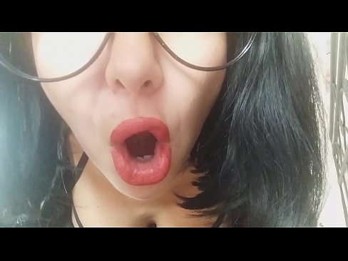 ❤️ Zlatko, tvoja macocha ťa dnes nepustí do školy... Príliš ťa potrebujem... ❤️ Porno video na nás